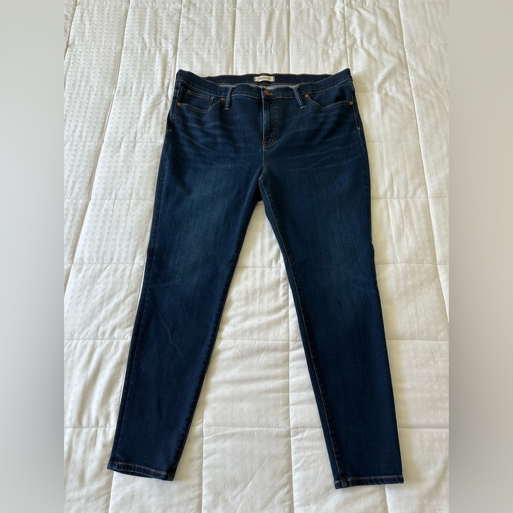 Madewell 9" High-Rise Skinny Jeans in Larkspur Wash: TENCEL Denim Edition | 35